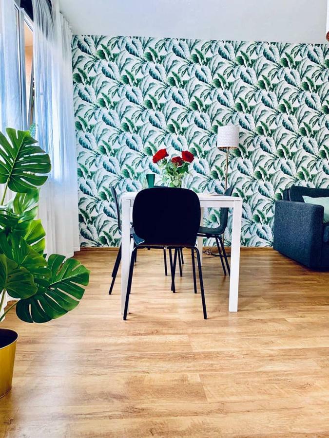 Legnica Apartament 42M2 Delux 4 Dış mekan fotoğraf