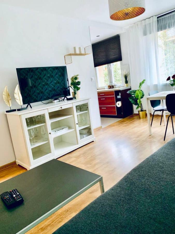 Legnica Apartament 42M2 Delux 4 Dış mekan fotoğraf