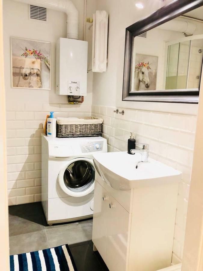 Legnica Apartament 42M2 Delux 4 Dış mekan fotoğraf